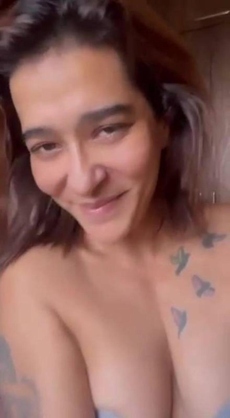 Desi Muscle Mommy Sheetal Sahni Full Collection Hindi Uncut Exclusive Onlyfans Content